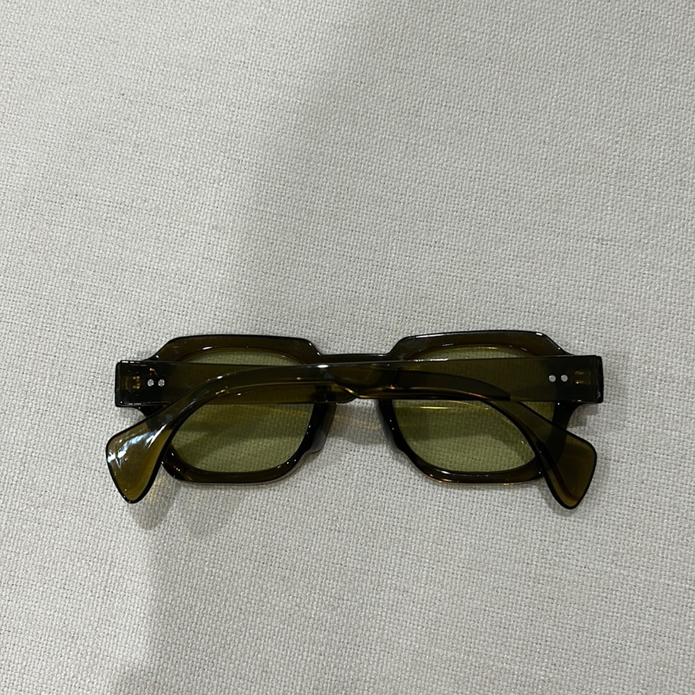 Trendy Olive Green Square Frame Sunglasses | Retro Chic - Picture 3 of 4